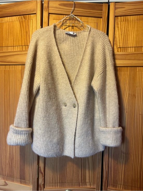 Zara Sweaters - Zara Cozy Cream Ribbed Button-Front Women's Sweater Cardigan